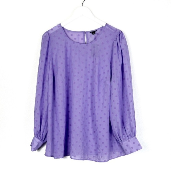 torrid Tops - NWT Torrid Clip Dot polka dots lavender puff sleeve Long Stem Rose top SZ 1 NEW